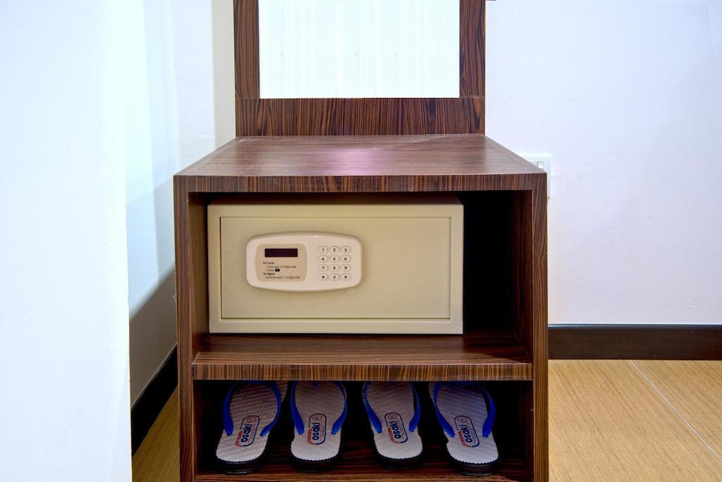 エイト デイズ ブティック ホテル アット インピアン エマス スクダル スクダイ 部屋 写真